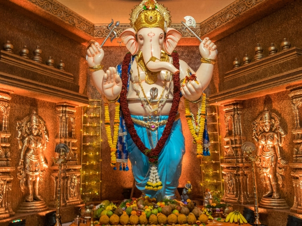 Ganesh Chaturthi in Mumbai The 11-Day Festival and the Best Pandals to Visit